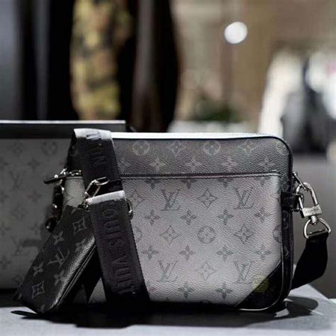 louis vuitton mens pouch bag